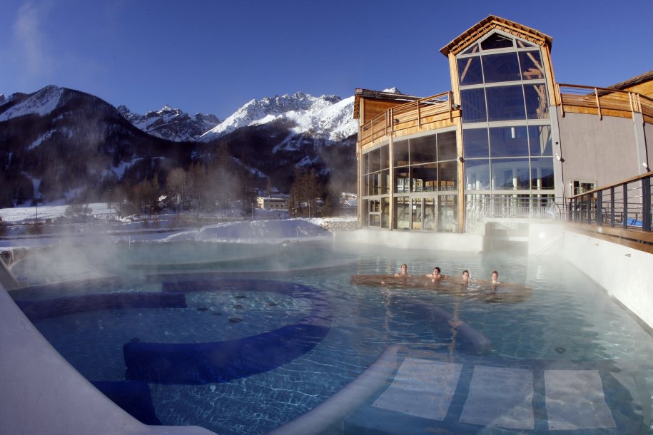Les Grands Bains du Monêtier